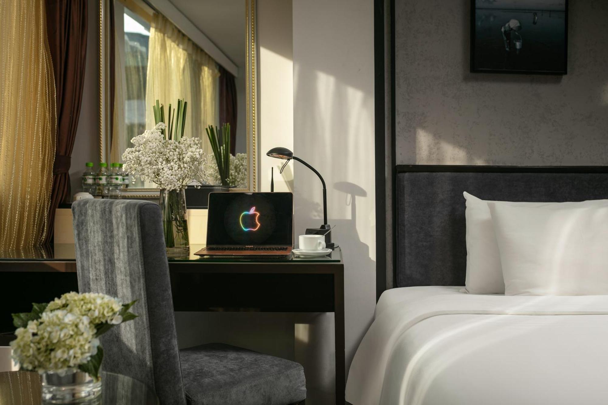 Hanoi La Palm Premier Hotel & Spa Exteriör bild